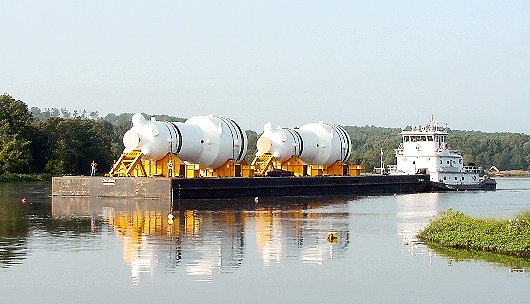 Arkansas steam generators arriving by barge