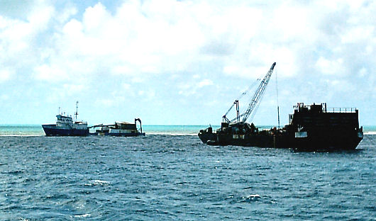 BArge AWB 240 moored next to Casitas