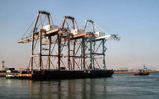 Western Carrier departs Long Beach